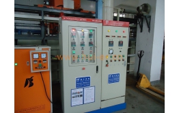 控（kòng）製櫃